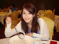 hi?i      am        a  chinese     woman    do   you  like